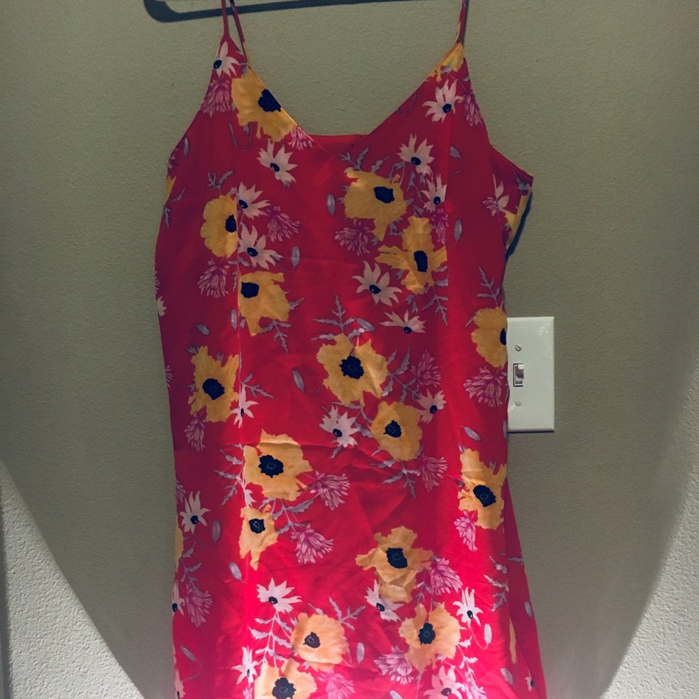 Sleeve less summer dress