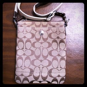 COACH Signature crossbody.....