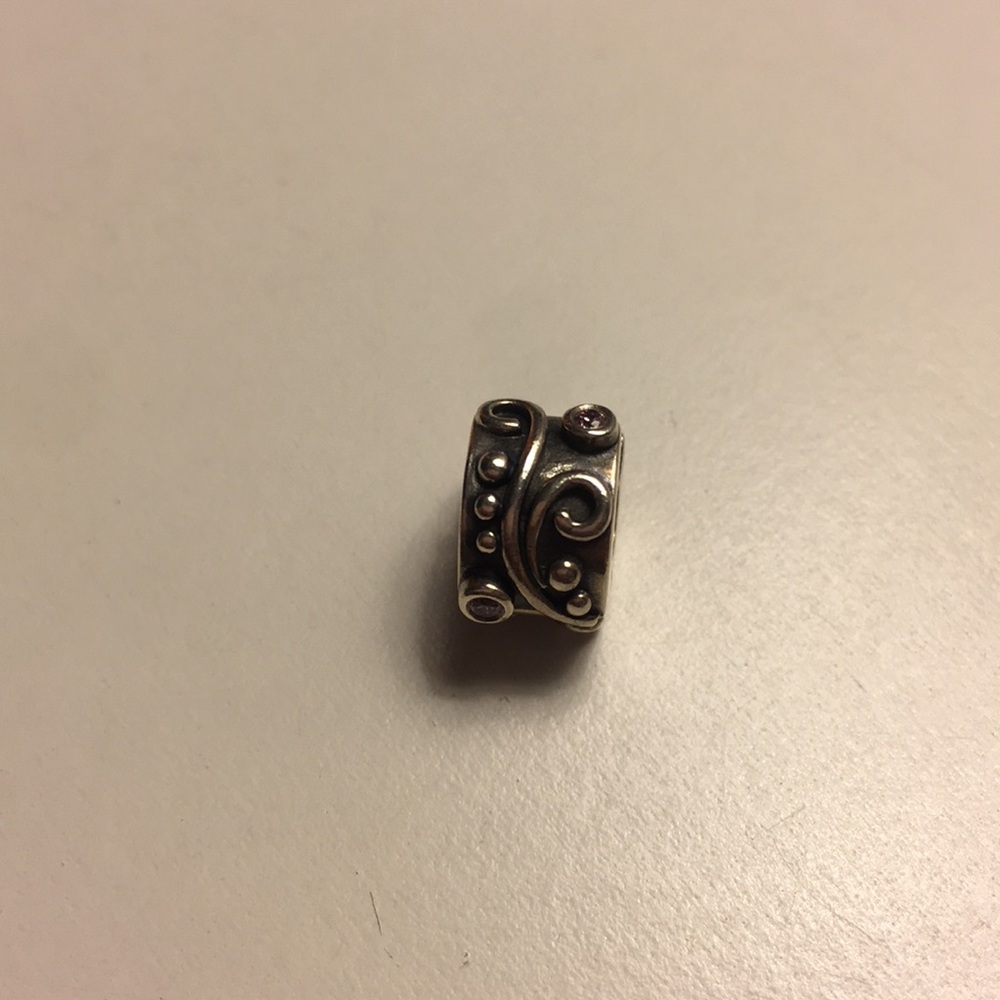 PANDORA Tendril clip pink charm