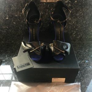 Guiseppe Zanotti leopard print calf hair pin heels