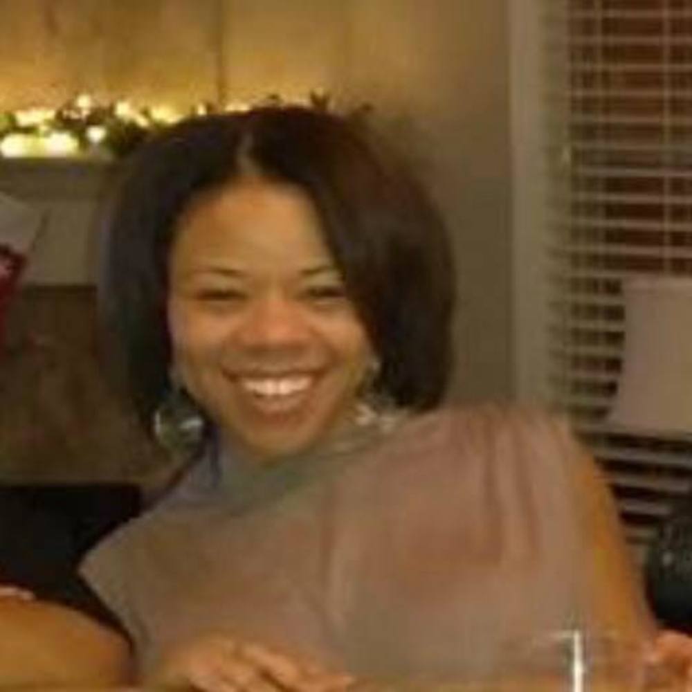 Meet your Posher, Alicia