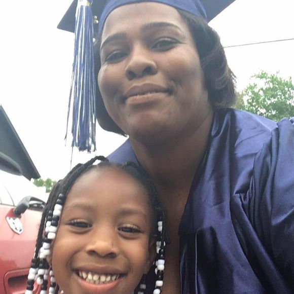 Meet your Posher, Jeanette - Picture 1 of 1