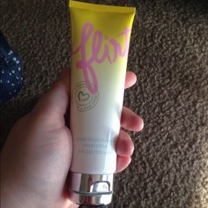 Pure Romance flirt lotion