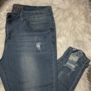FASHION NOVA BOYFRIEND JEANS