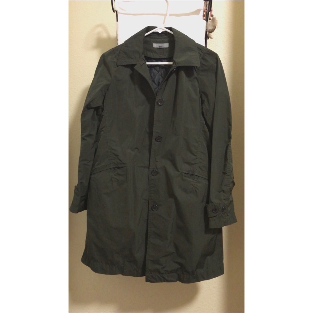 Uniqlo XS Military Green Rain Jacket