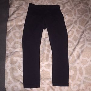 Lululemon WunderUnder 7/8 Pant Size 4