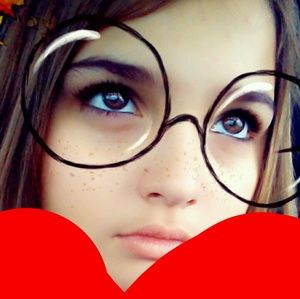 Meet your Posher, Brookelyn