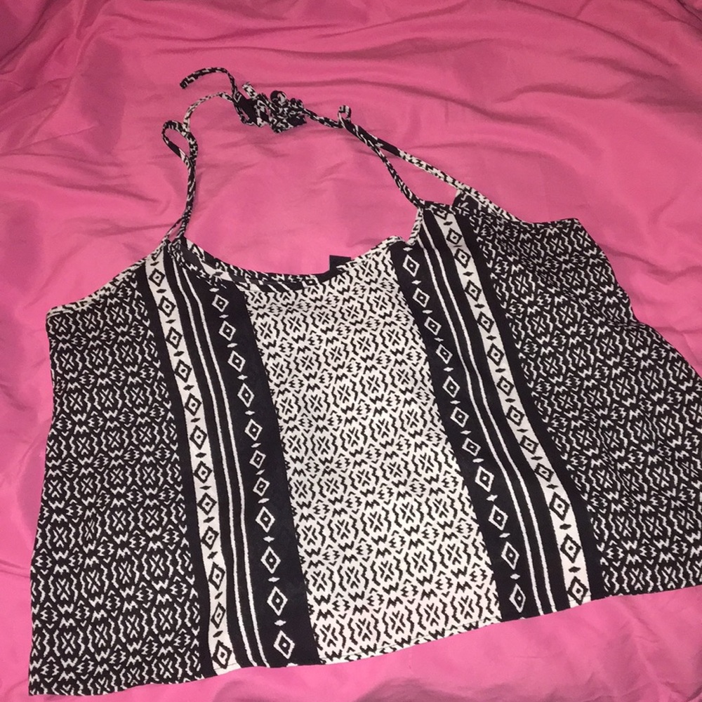 black and white pattern tank blouse