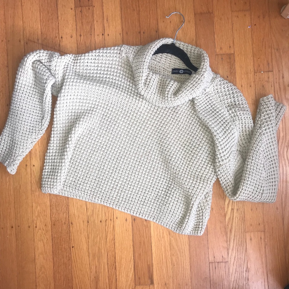 Crop top sweater