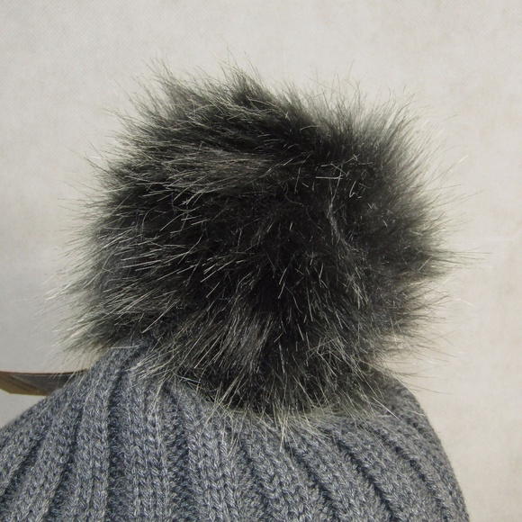 CC Exclusives Gray Beanie with Fur Pom Pom - Picture 3 of 4