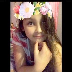 Meet your Posher, Olivia