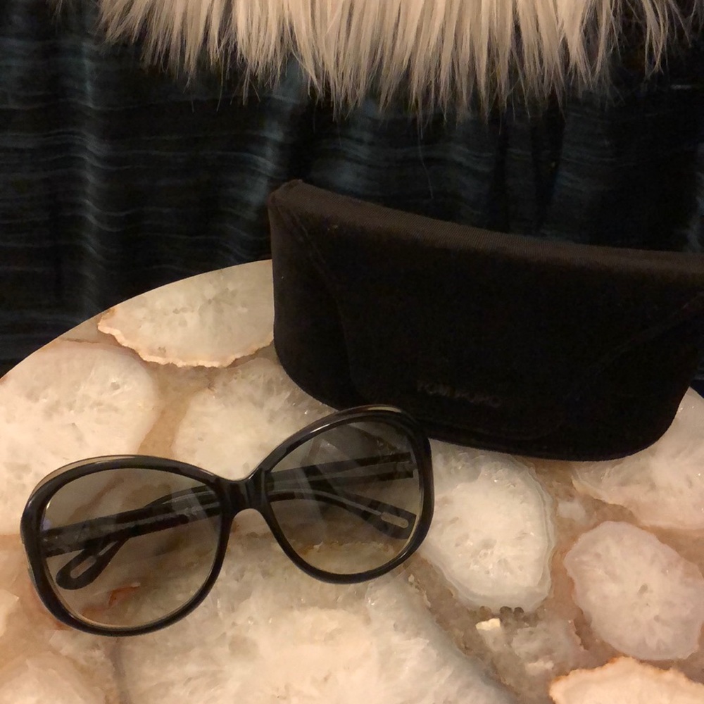 TOM FORD Black Oversized Sunglasses