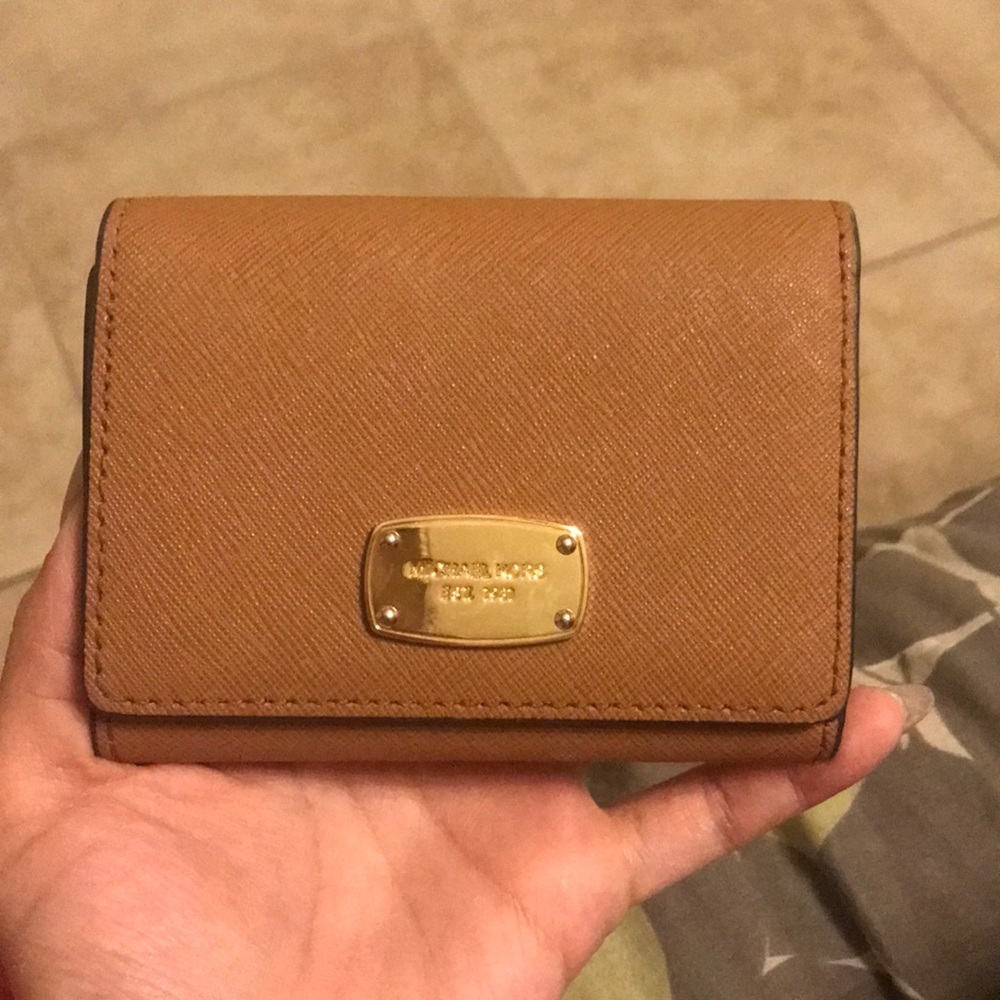Micheal Kors wallet