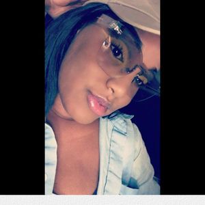 Meet your Posher, Latoria