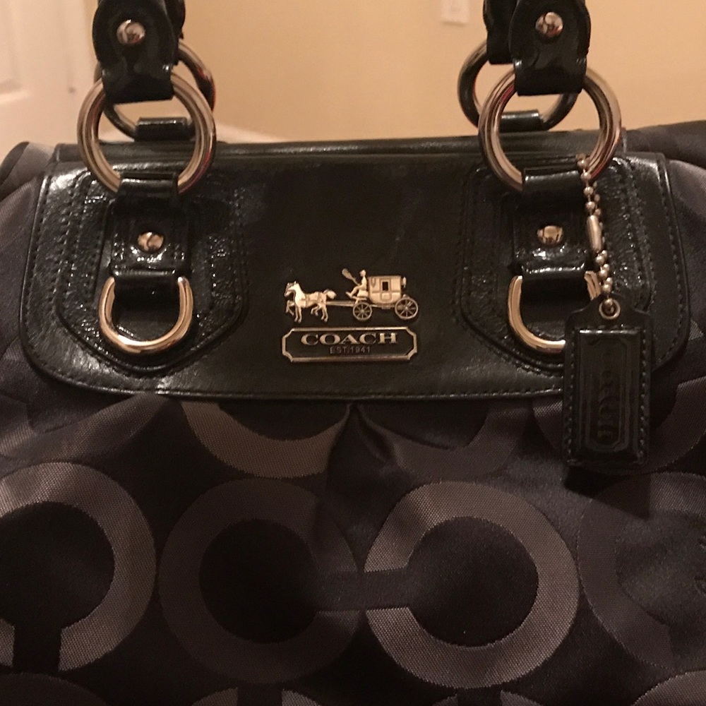 Black Signature Coach Purse with Silver Hardware - Picture 4 of 5