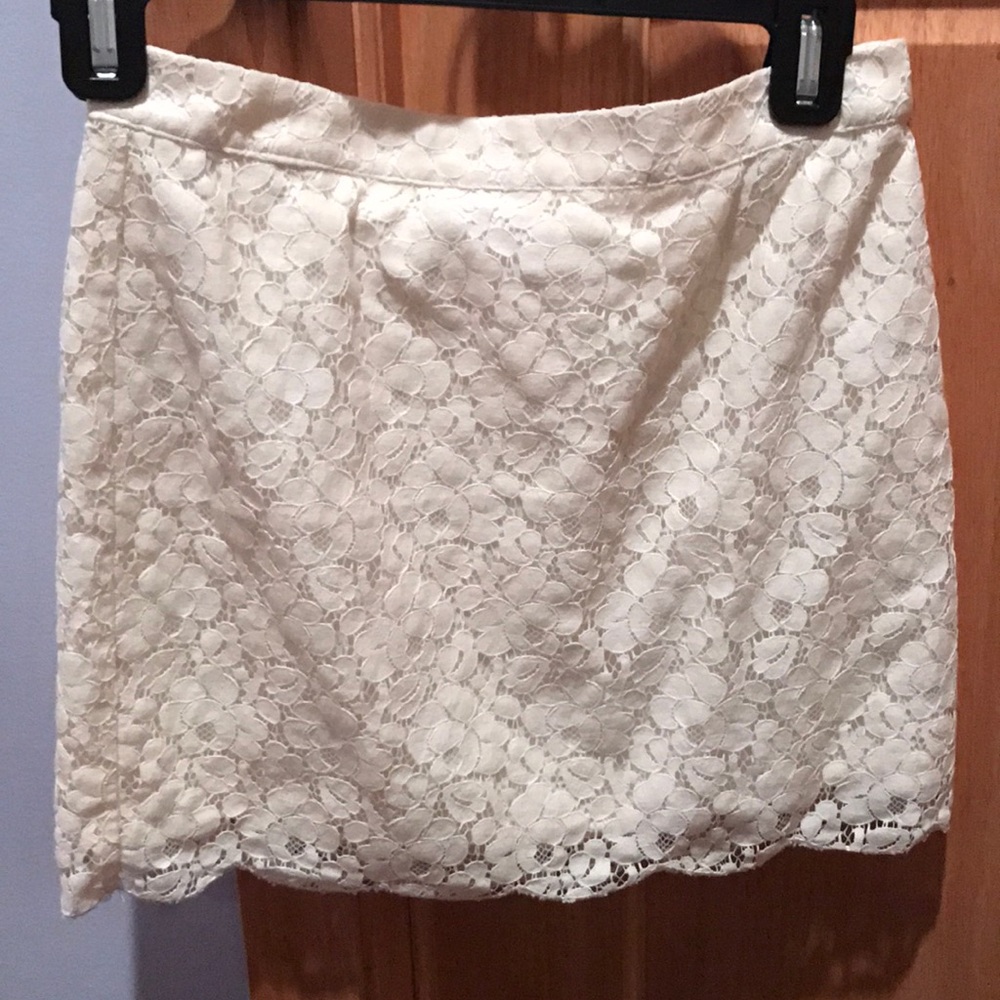 Aritzia Talula Etta Skirt in Cream