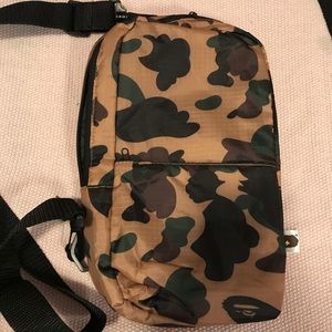CROSSOVER CAMO BAG!