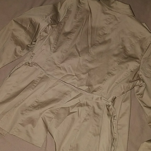 Jacket - Picture 3 of 3