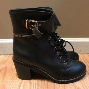 Express heel combat boots