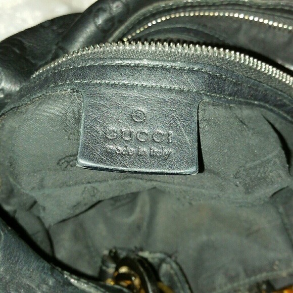 Authentic black Leather Gucci bag. - Picture 3 of 9