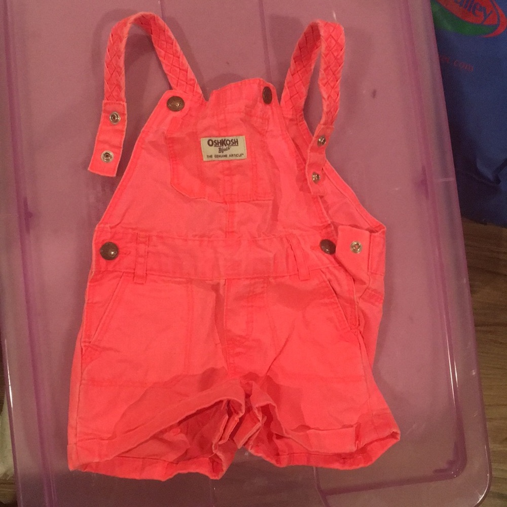 Osh’Kosh Pink Short Romper Sz 12months