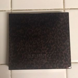 New - Laura Mercier Essential Eye & Cheek Palette