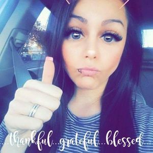 Meet your Posher, Kelsie