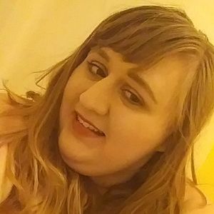 Meet your Posher, Lauran