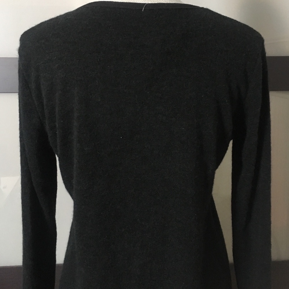 Soft sweater - Picture 6 of 7