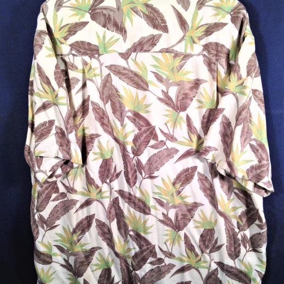 Morrow Bay Cream Floral XL Hawaiian Shirt - Picture 6 of 6