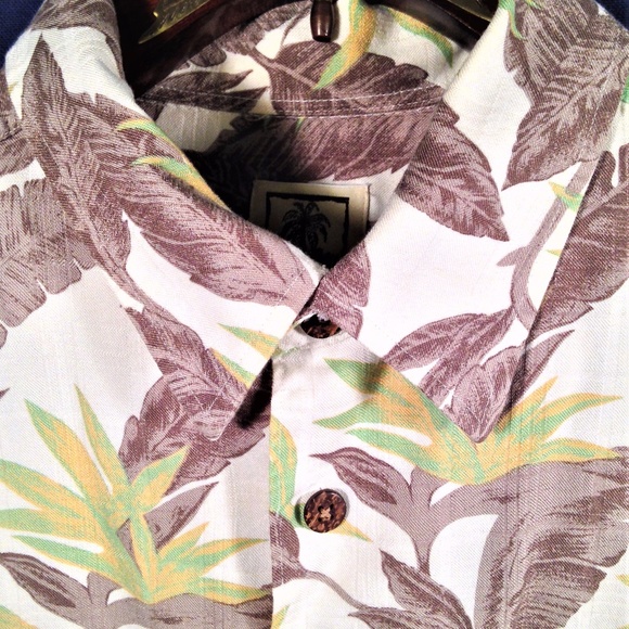 Morrow Bay Cream Floral XL Hawaiian Shirt - Picture 2 of 6