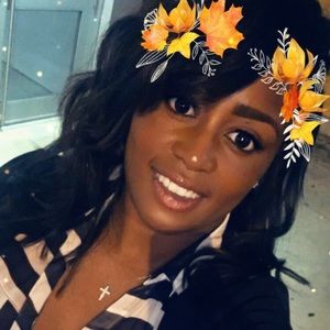 Meet your Posher, Charise