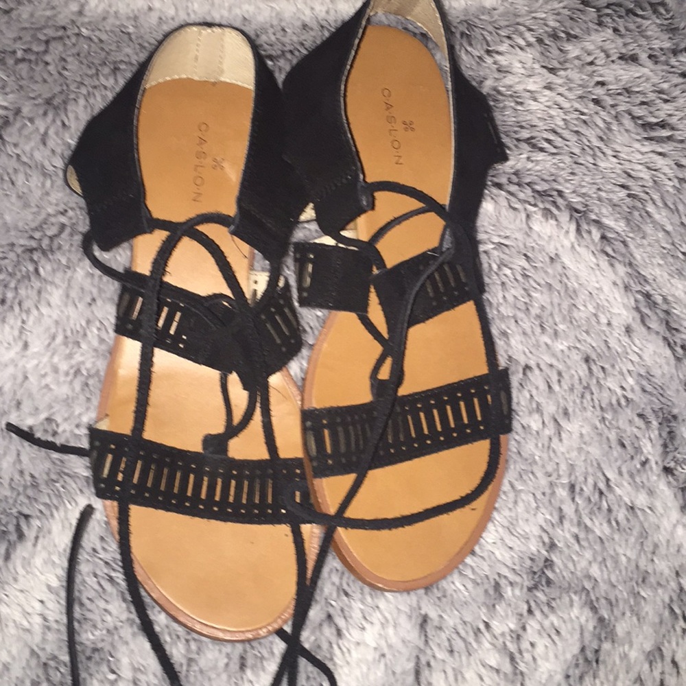 Black strappy adjustable sandals