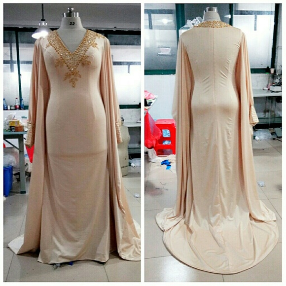 Sexy Champagne Kaftan Arab Style Gown - Picture 4 of 4