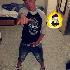 Meet your Posher, Eli