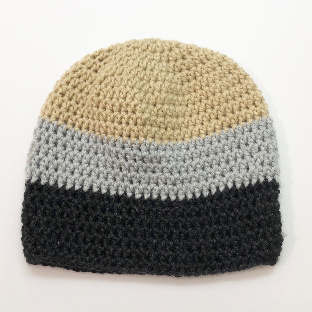 Neutral colored crochet beanie