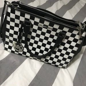 MK alomst new bag
