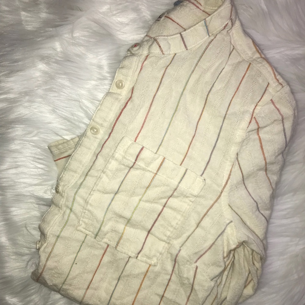 Long sleeve mid way button up