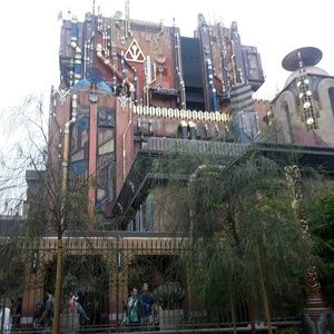 Meet your Posher, Gianny