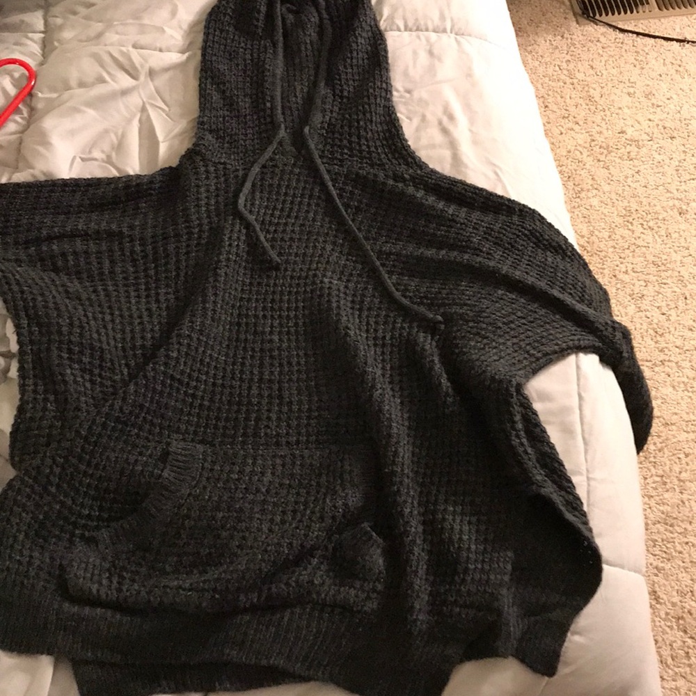 gray knit sweater