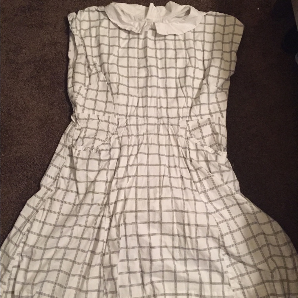 ModCloth 3x 50s dress with pockets