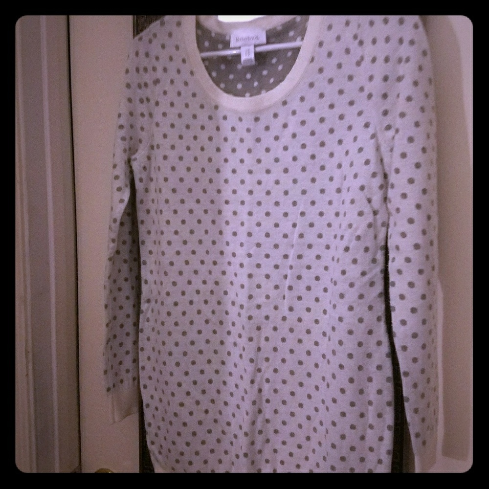 Maternity sweater