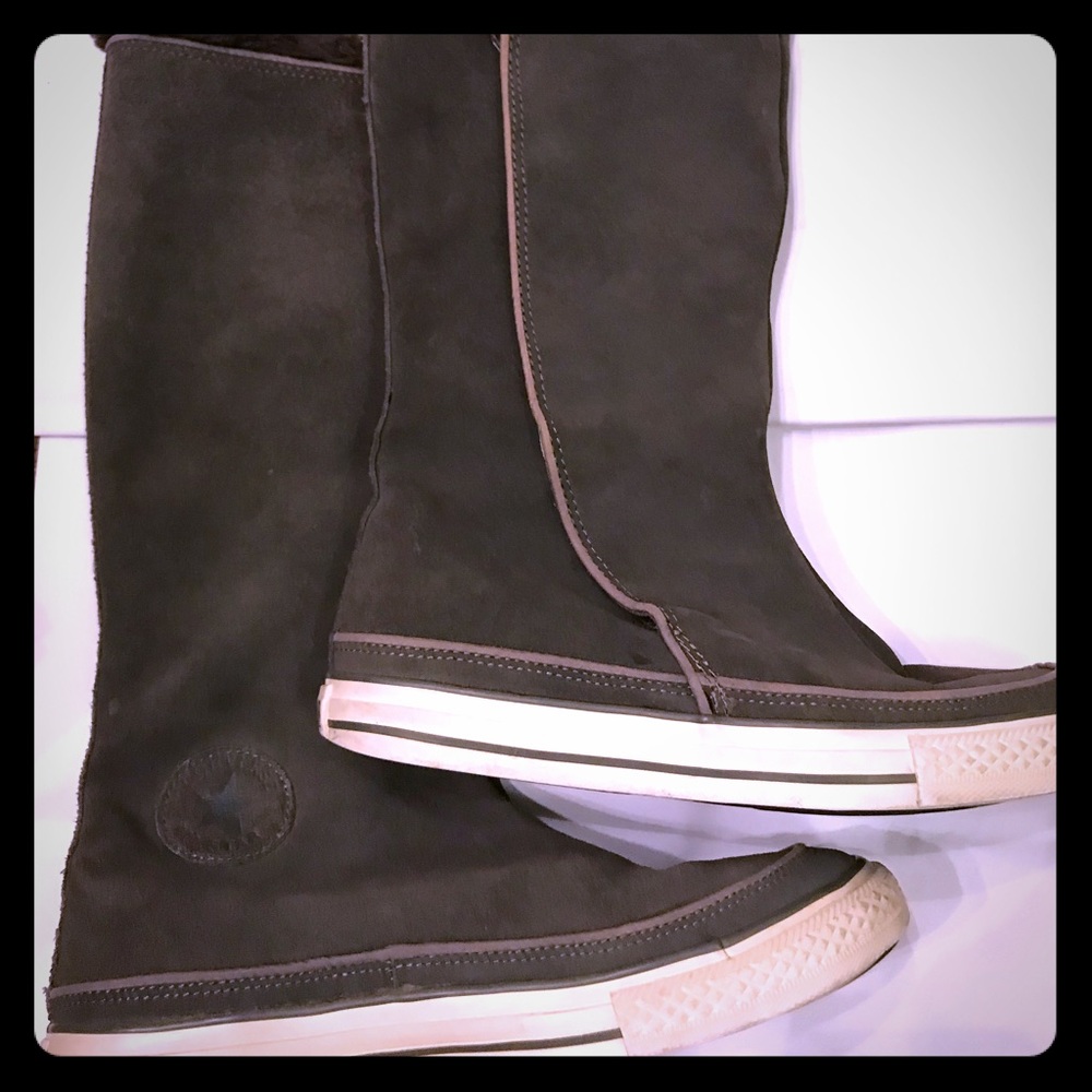 Sale!!!  Converse boots size 9