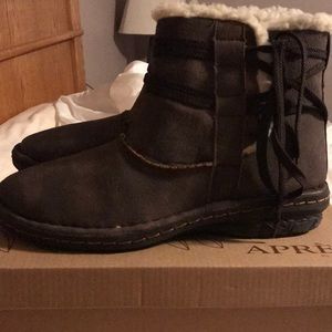 Après by Lamo Woman’s Ankle Boot Size 7