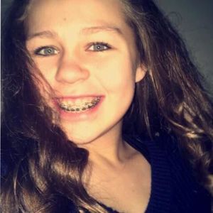 Meet your Posher, Bella