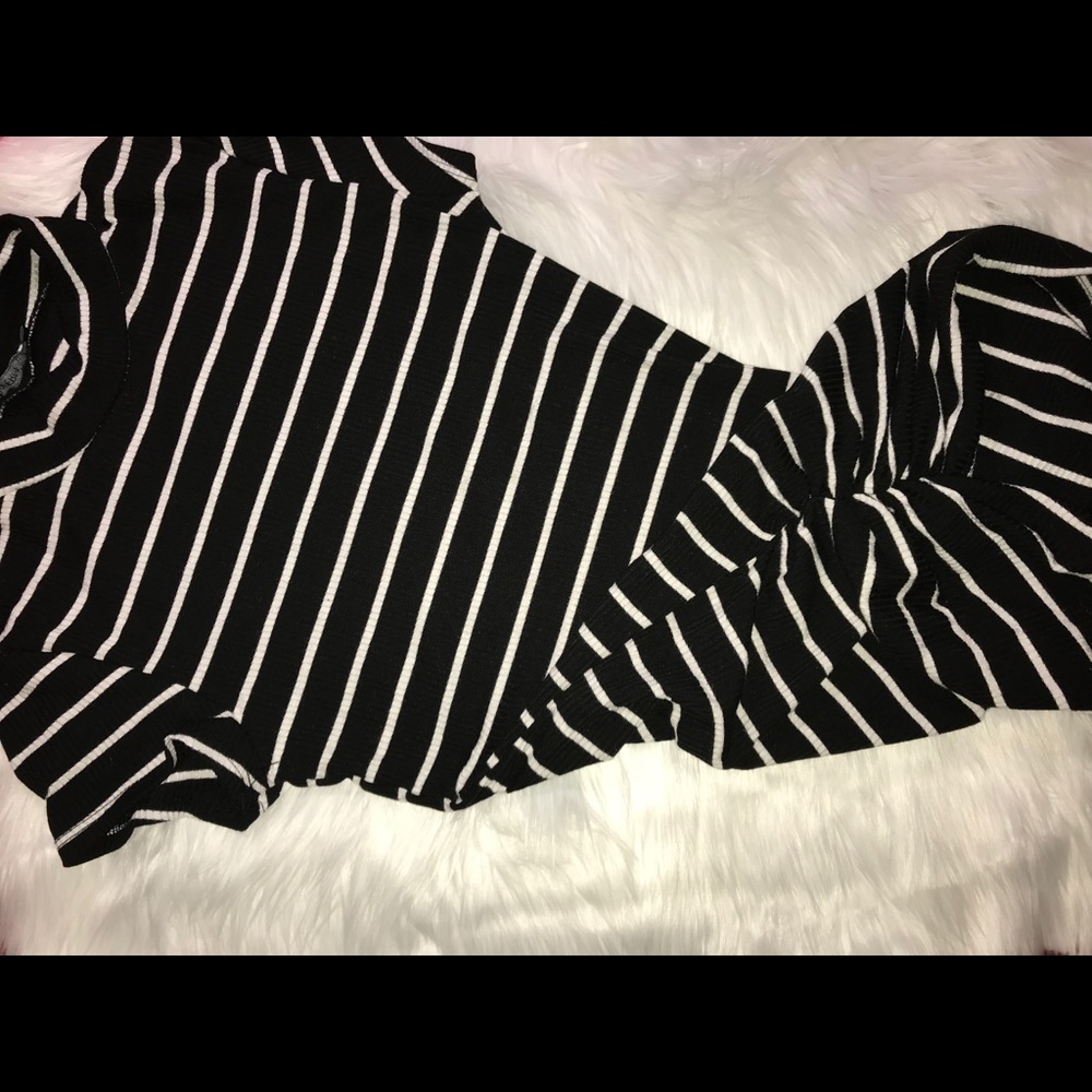 Stripped bodycon dress