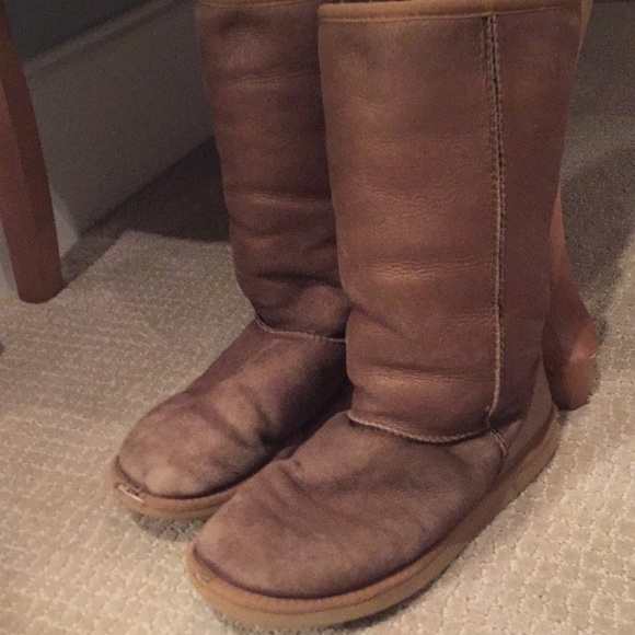 Ugg classic 2 shearling tall boot - Picture 2 of 3