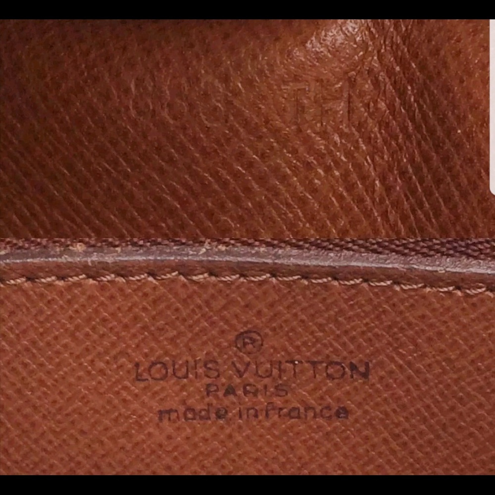 ❌❌SOLD❌❌💯% Authentic Louis Vuitton Jeune Fille P - Picture 6 of 8