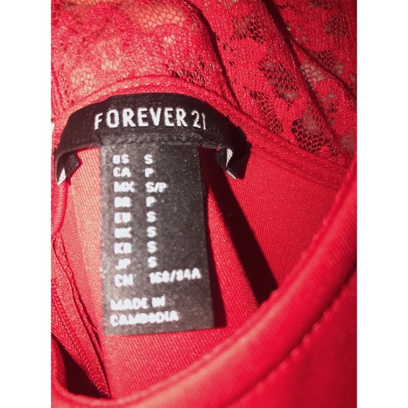 CYBER SALE‼️ Red Lace Dress - Picture 3 of 3