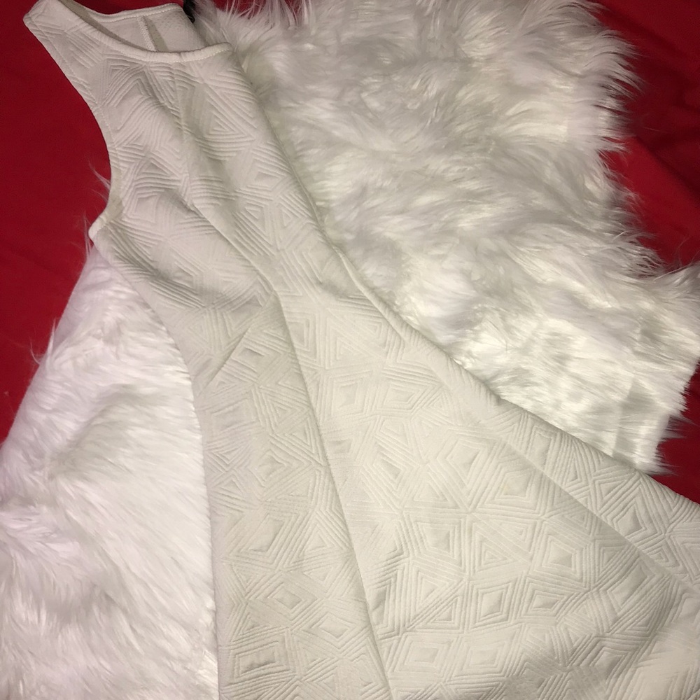 White constructed flowy dress